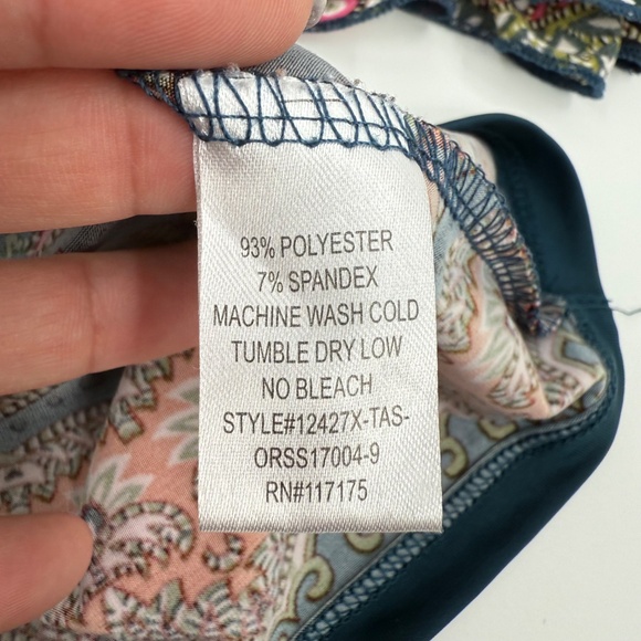 La Vanya Top Women 1X Multicolor Flare Sleeves Southwest Paisley Stretch Tunic - Picture 9 of 12